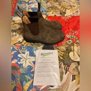 Blundstone 585 Boots // Never Worn // US Men Size 10